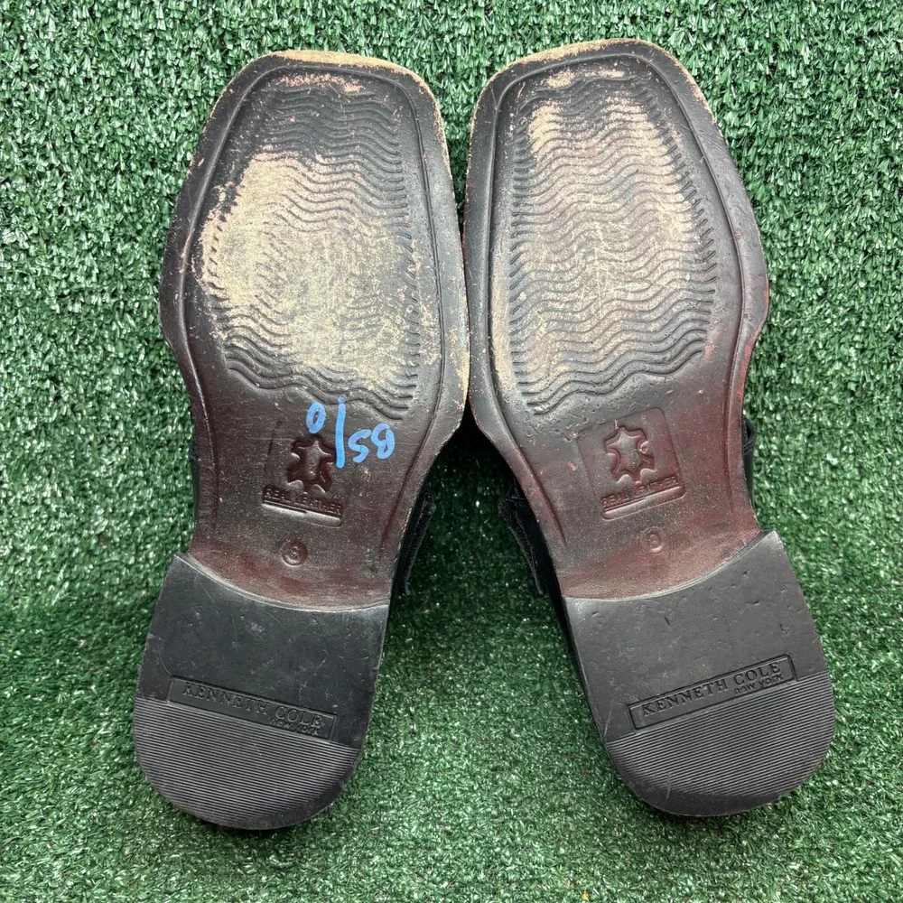 Kenneth Cole New York item you